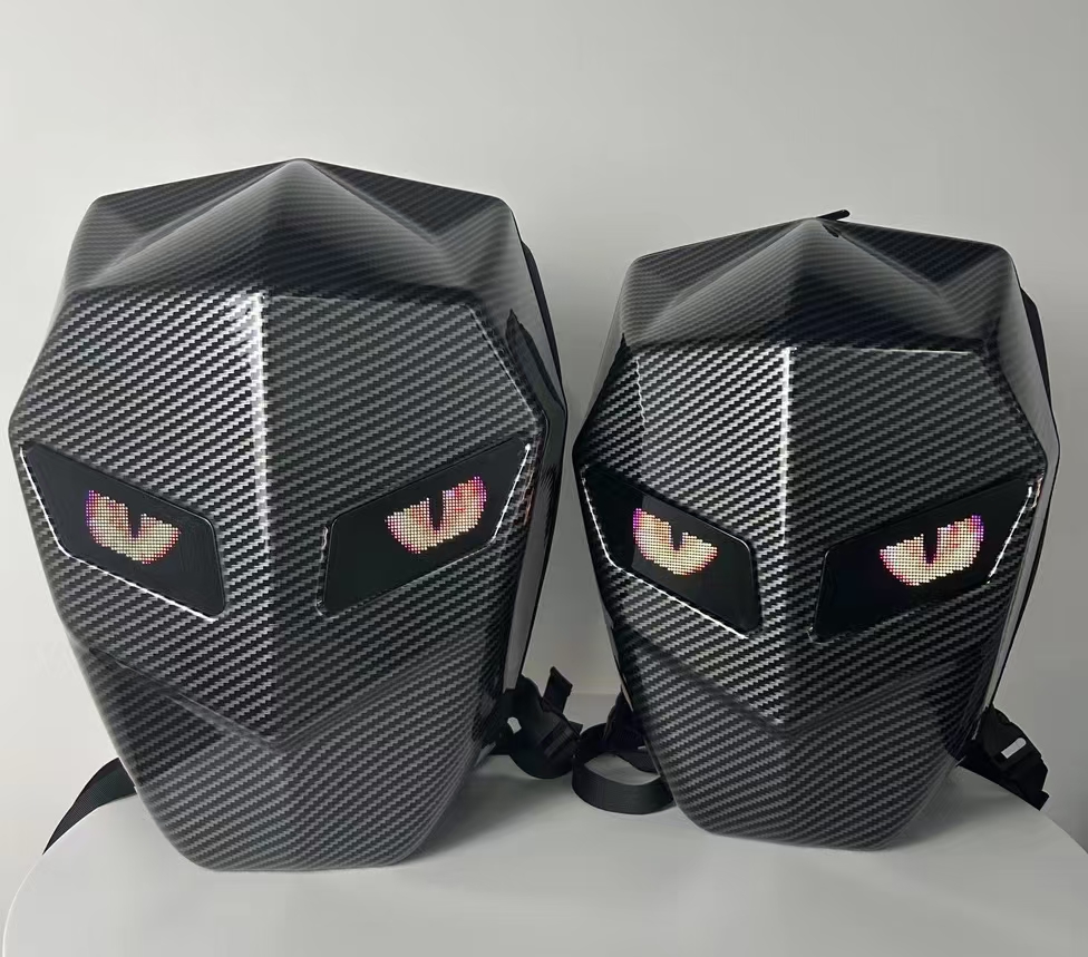 Zaino LED Knight Cycling con C - Motorcycle Helmet Backpack Waterproof Led recensione e prezzo