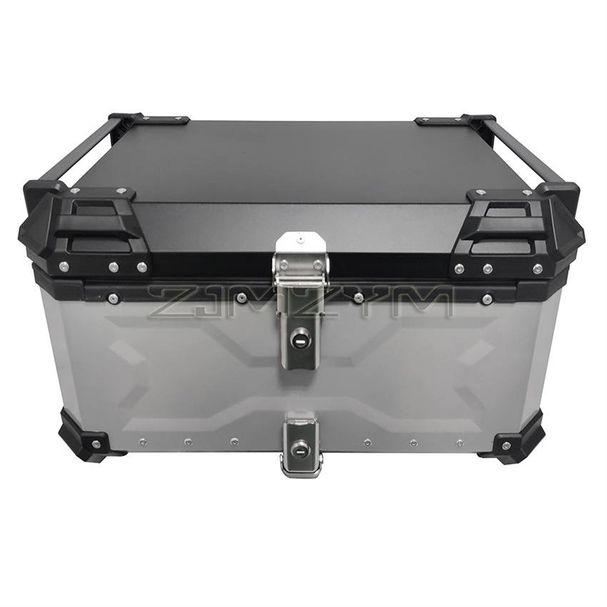 Custodia posteriore per moto C - Aluminum Top Case Luggage Box 45L 55L recensione e prezzo